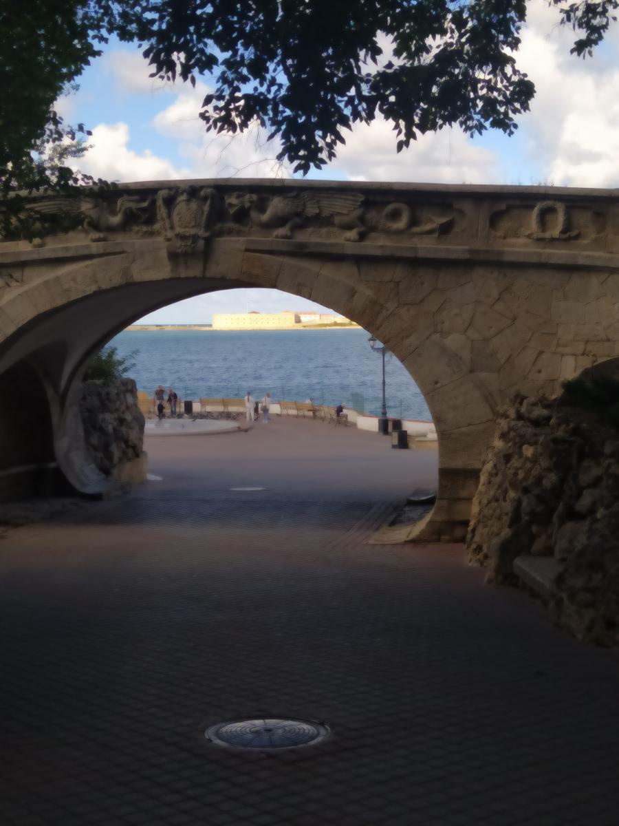 Следующая Click